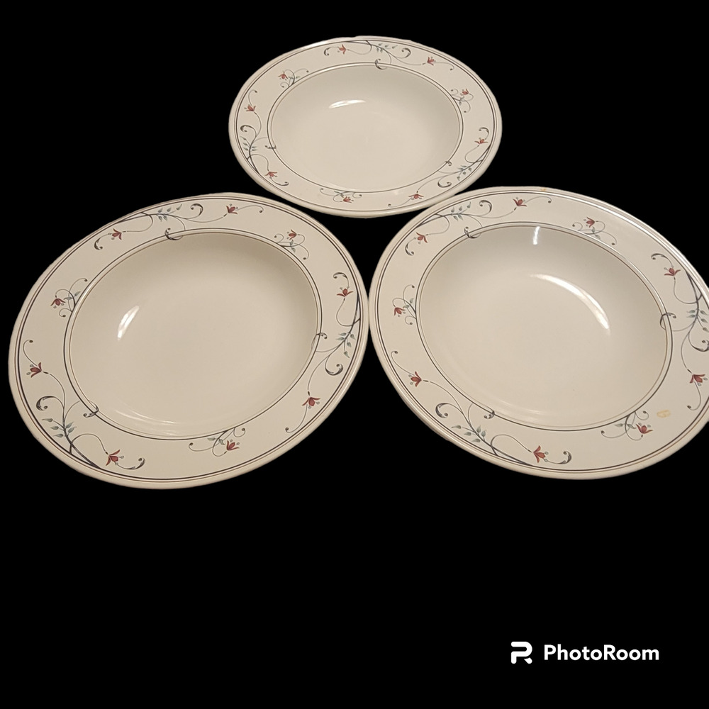 Vintage Mikasa Intaglio Annette CAC20 Soup Pasta Bowls Set of 3 Floral Rim 9.25”